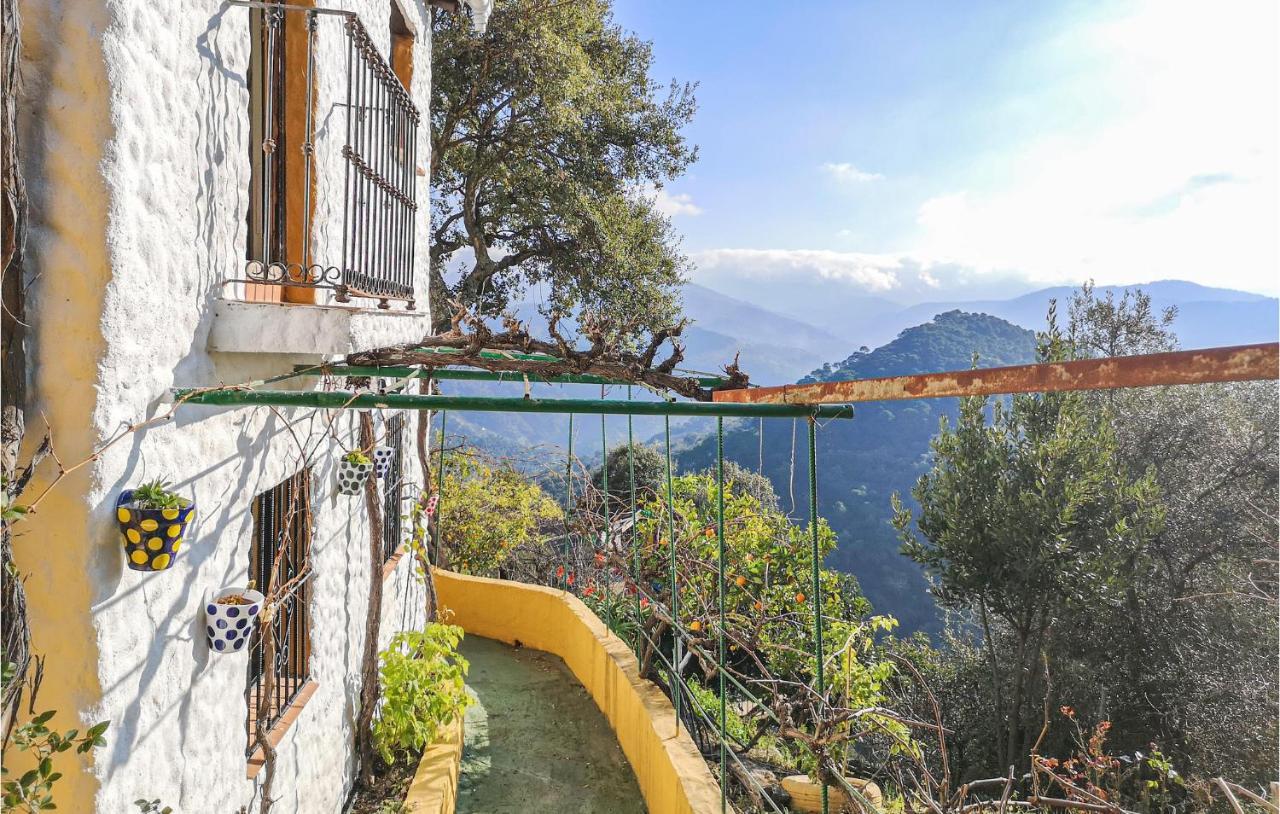 Amazing Cottage In Algatocin With Kitchen Dış mekan fotoğraf