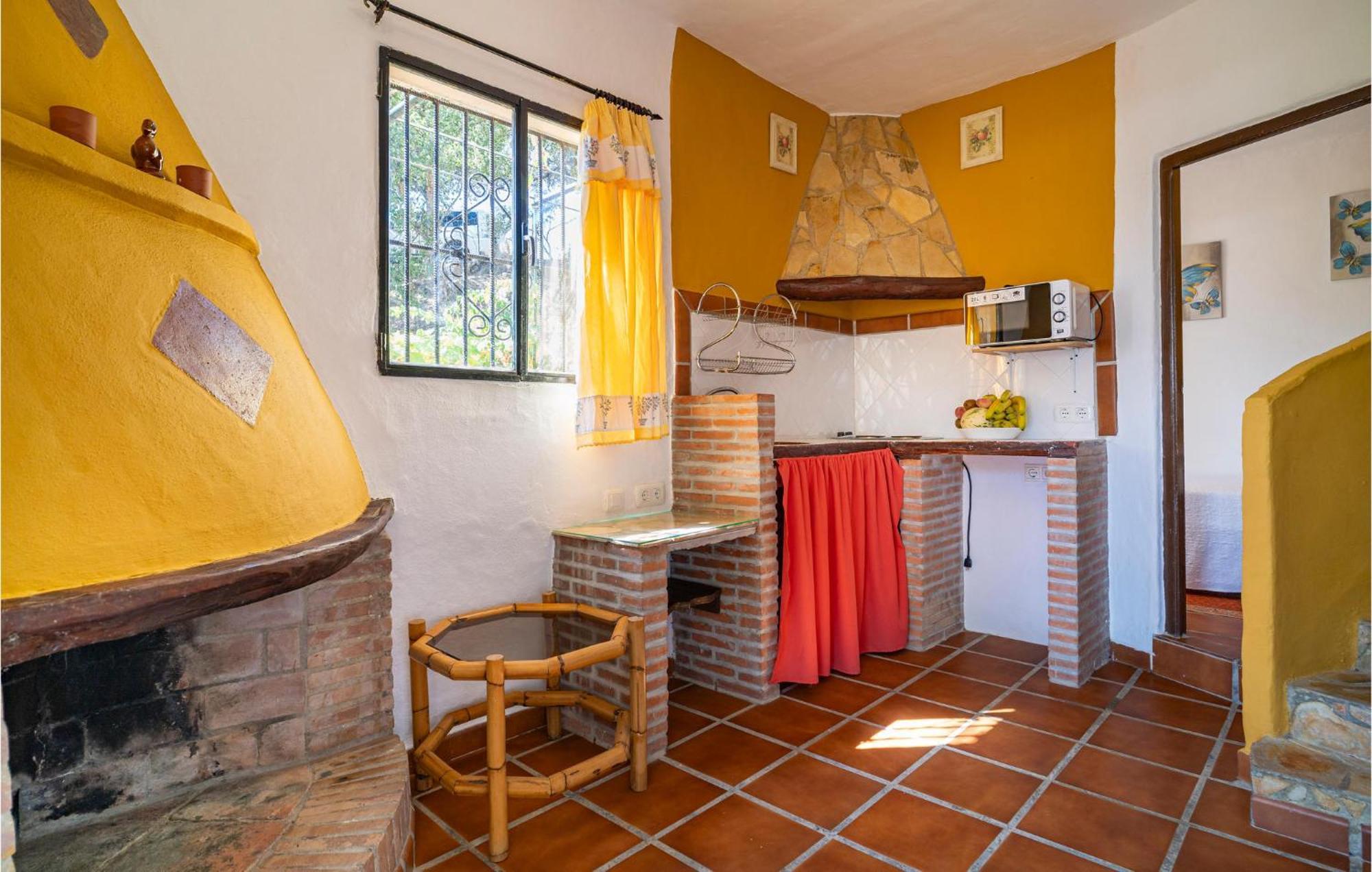 Amazing Cottage In Algatocin With Kitchen Dış mekan fotoğraf
